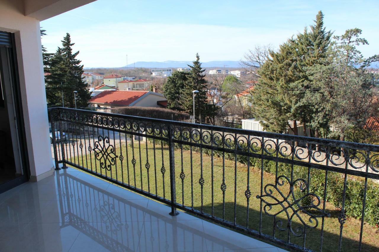 Villa Antunovic Malinska Kültér fotó